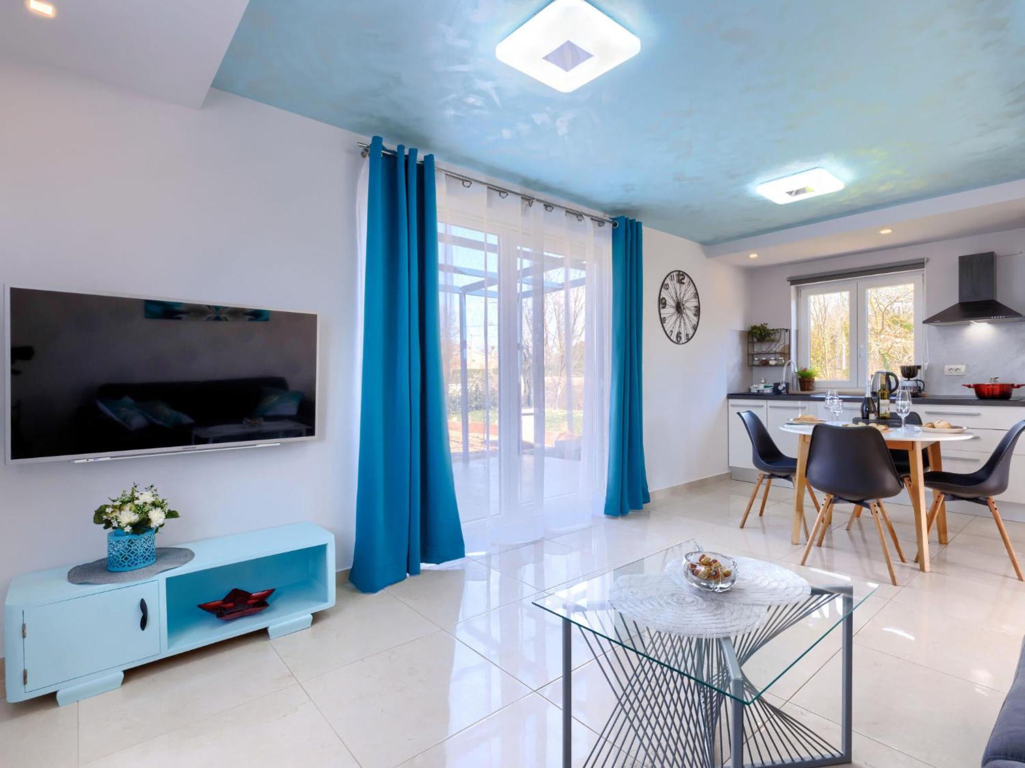 Holiday Home Villa Fenix By Interhome Zminj Exterior photo